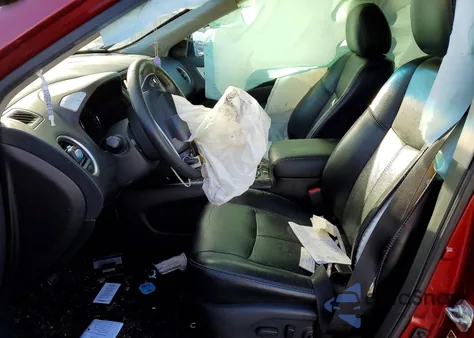 2014 Nissan Pathfinder Sl z USA, uszkodzony, nr VIN 5N1AR2MM1EC730326